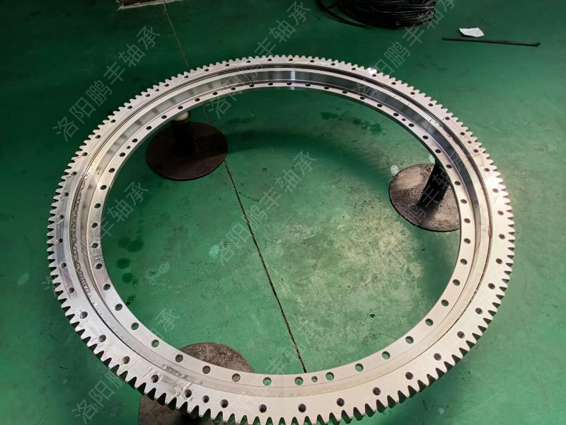 011.30.1450.03K四點(diǎn)接觸球轉(zhuǎn)盤軸承